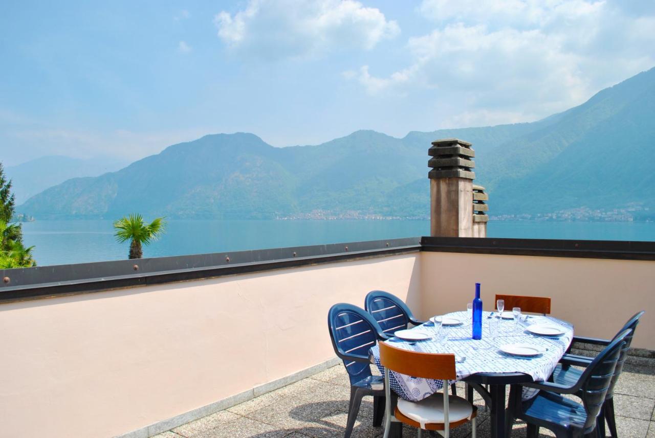 شقة Loft With Big Terrace Lake View سالا كوماسينا المظهر الخارجي الصورة